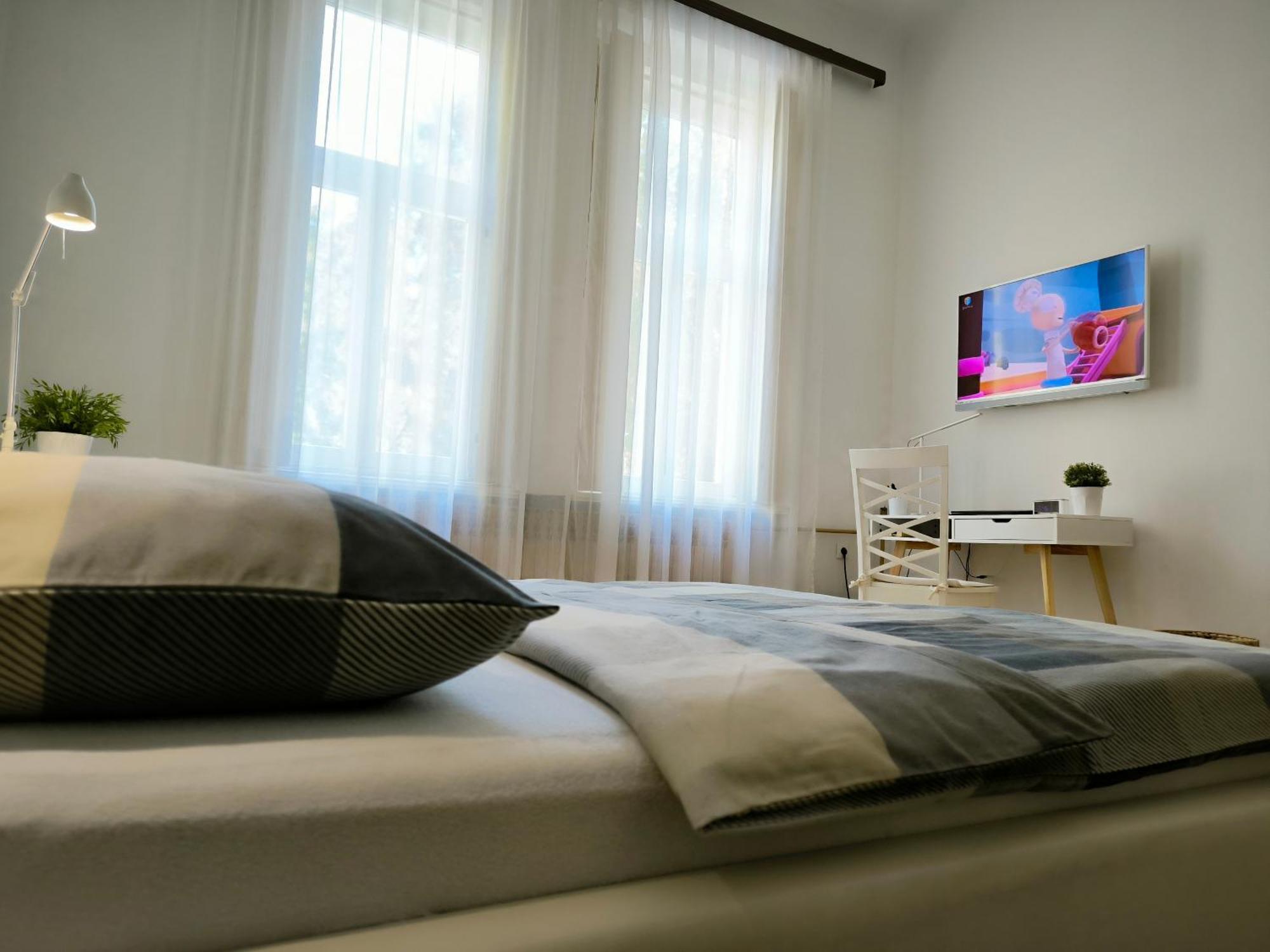 Konzul -Top Apartment, Strict Center, Parking Осиек Экстерьер фото